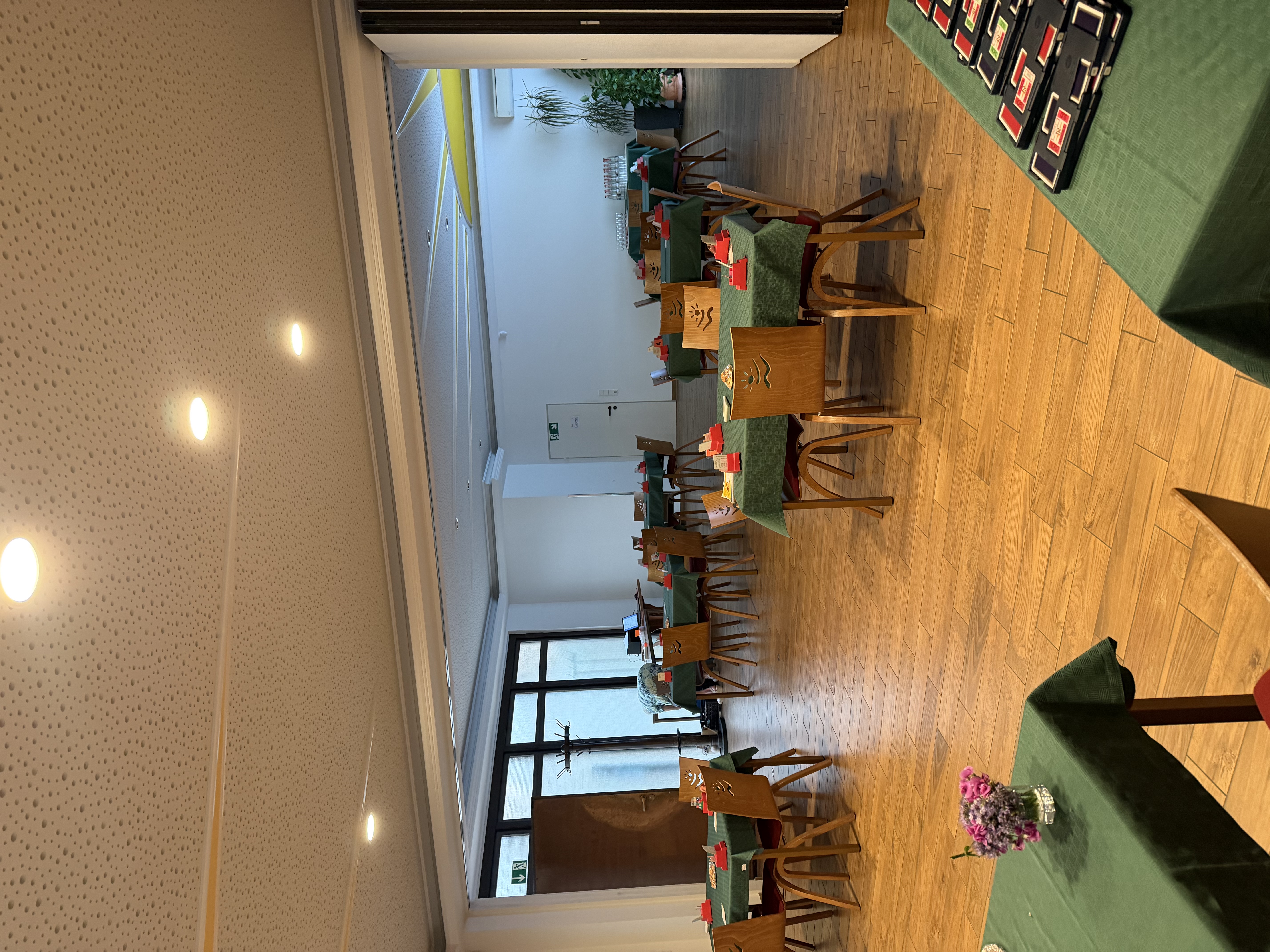 Spielsaal bereit für das Turnier